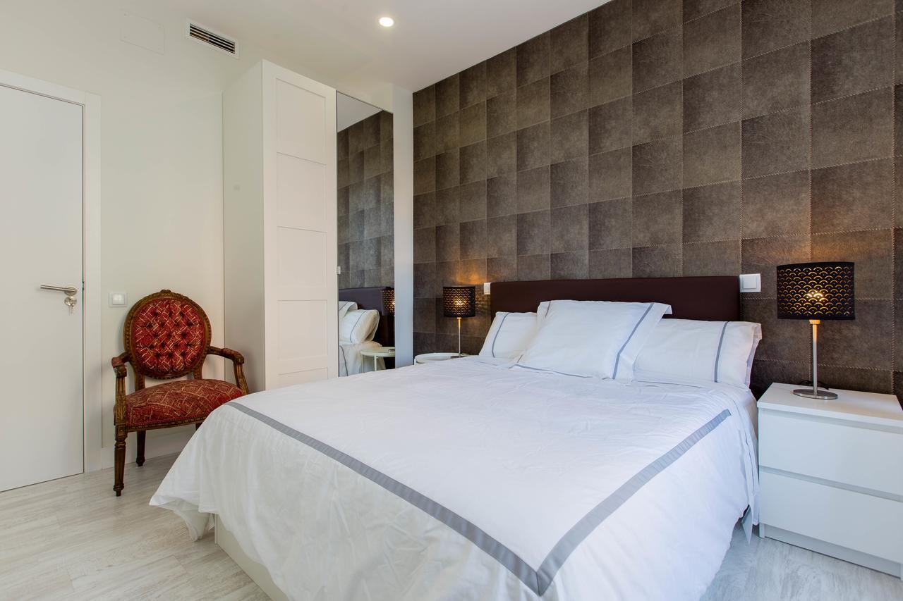 Bookinmadrid Com - Cascorro Sq 18 Pax Apartment Exterior foto