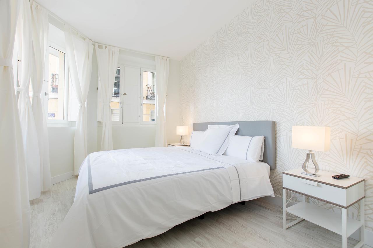 Bookinmadrid Com - Cascorro Sq 18 Pax Apartment Exterior foto