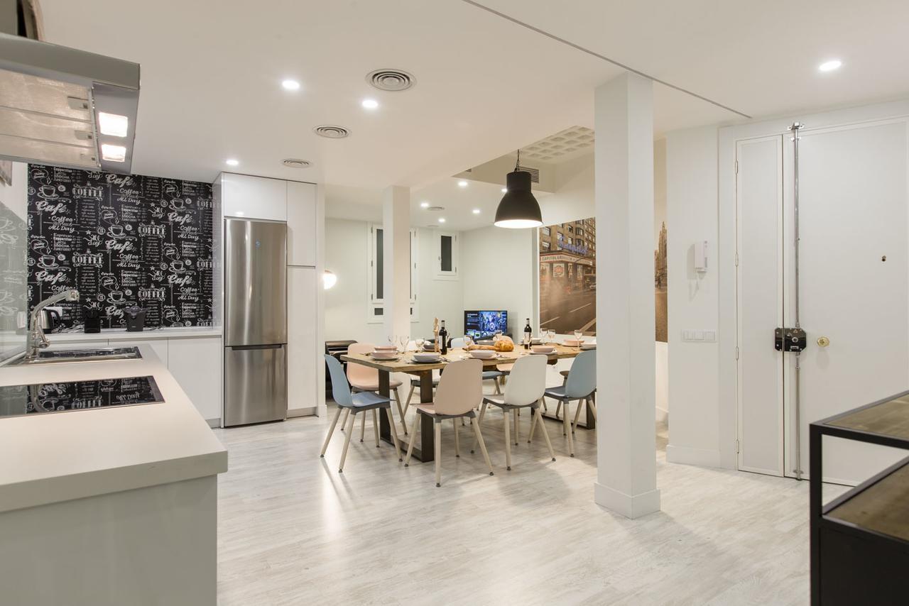Bookinmadrid Com - Cascorro Sq 18 Pax Apartment Exterior foto